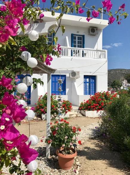 Katapola Vekris Apartments المظهر الخارجي الصورة